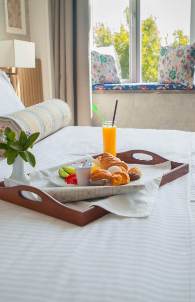 Café da Manhã Exclusivo <br> no Tainá Hotel